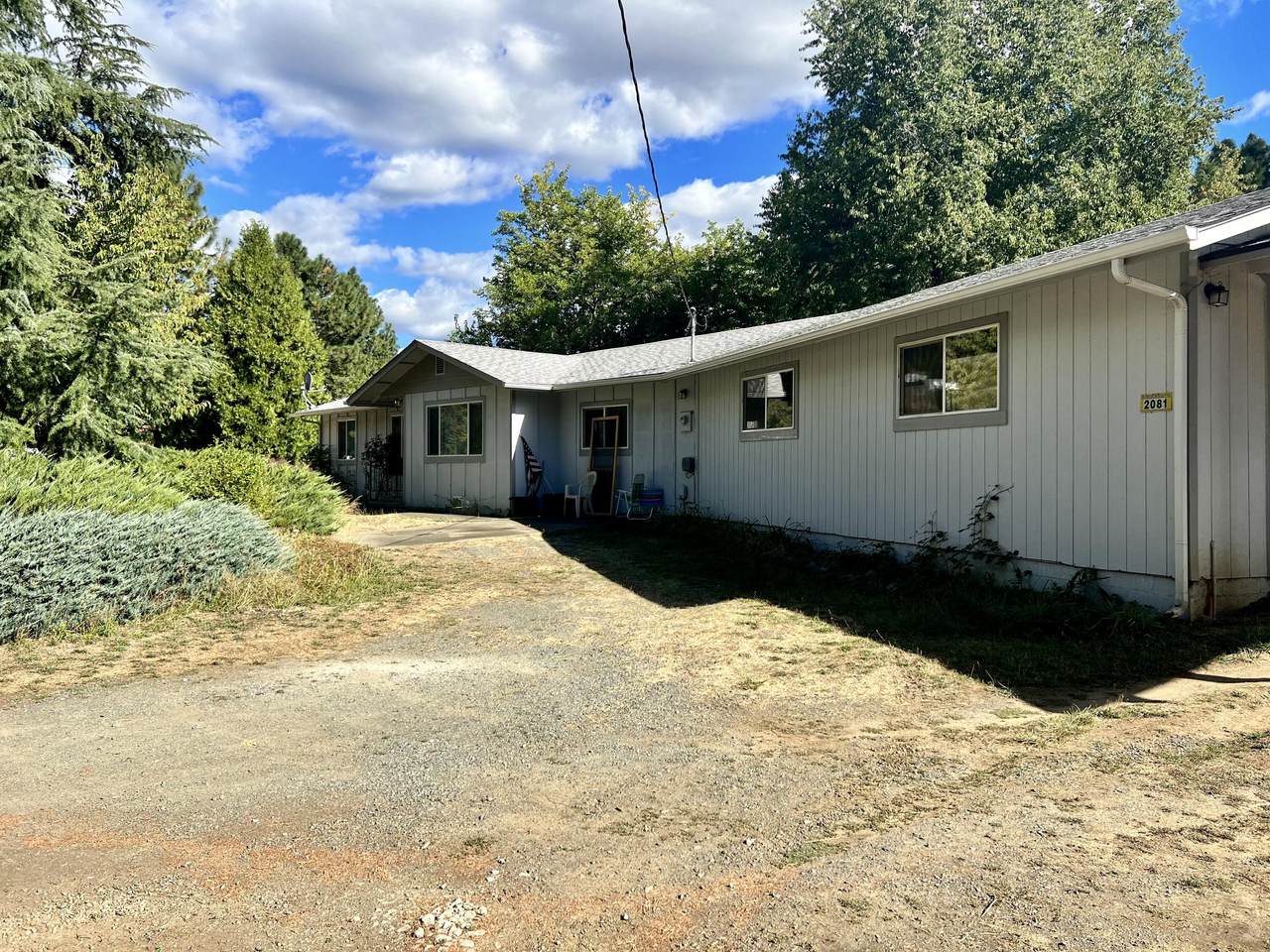 2081 Dellwood Drive - Photo 1