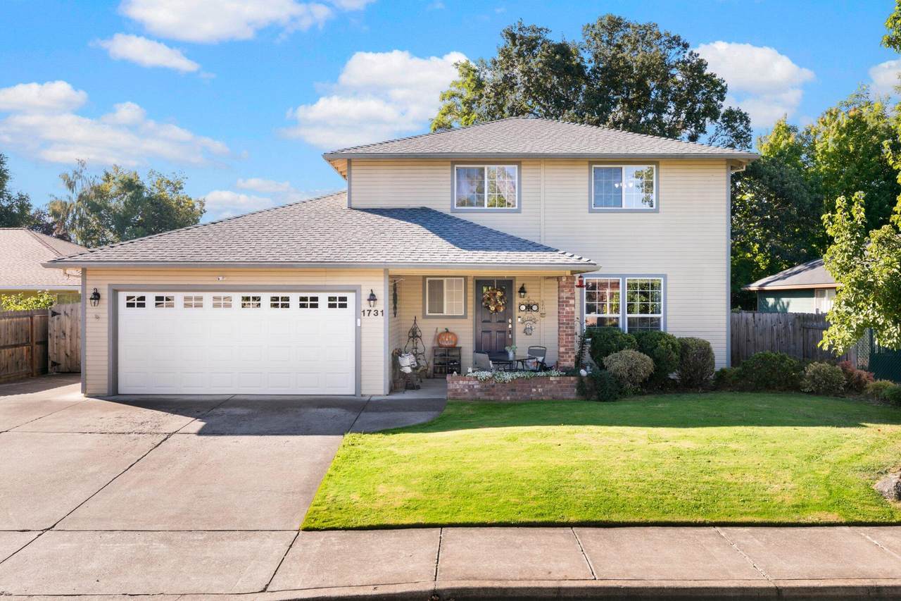 1731 Tanglewood Lane - Photo 1