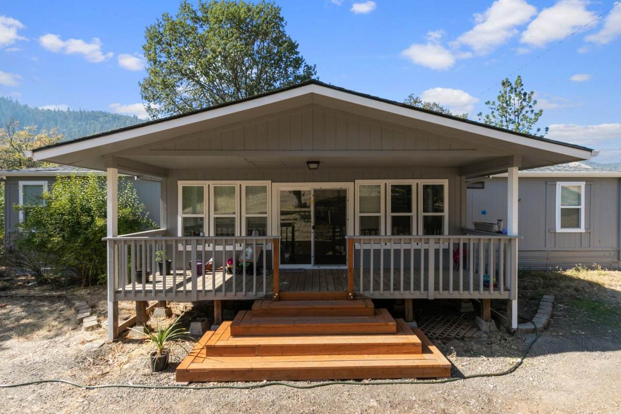 560 Profetta Lane - Photo 1