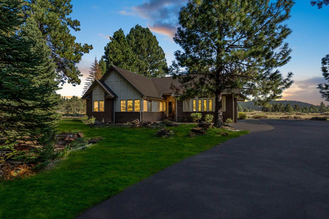 15925 Pilot Drive - Photo 1