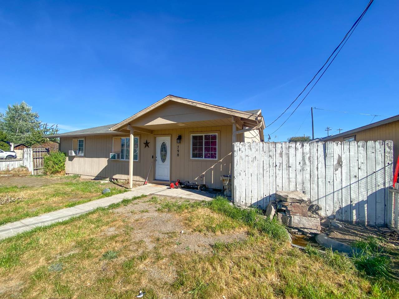 798 Beaver Street - Photo 1