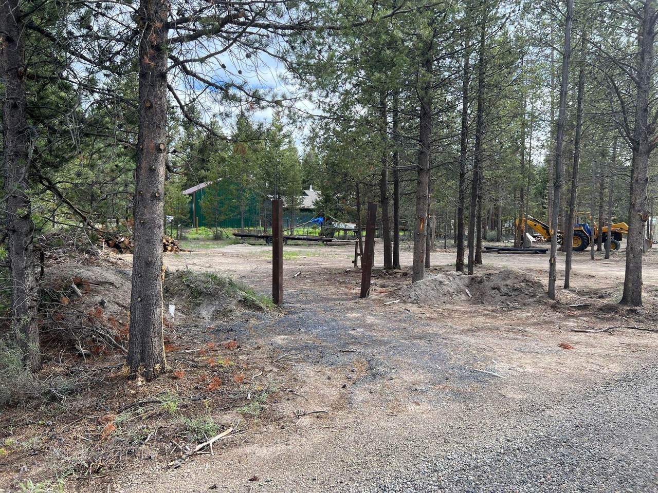 52525 Day Road - Photo 1
