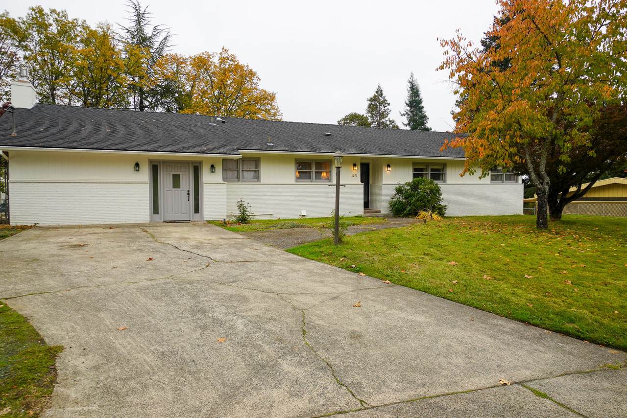 1071 Hefley Street - Photo 1