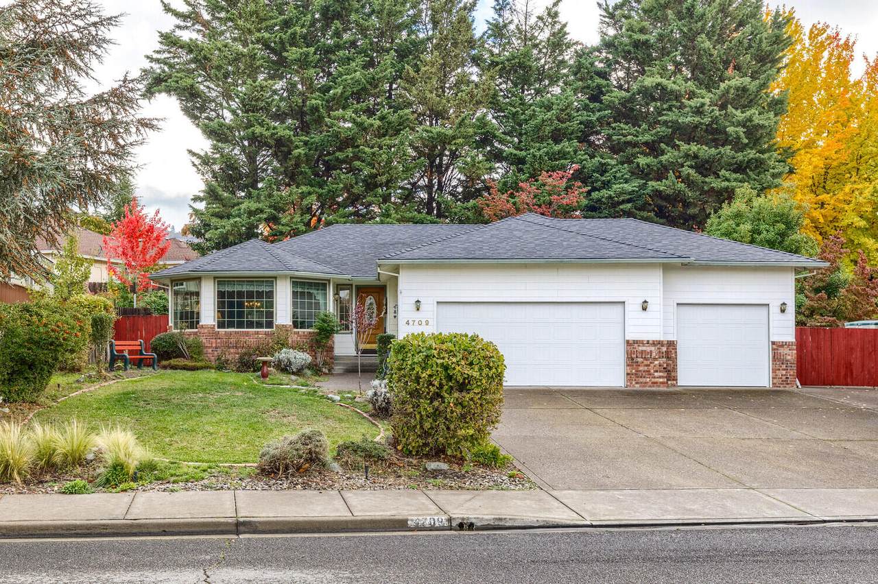 4709 Eagle Trace Drive - Photo 1