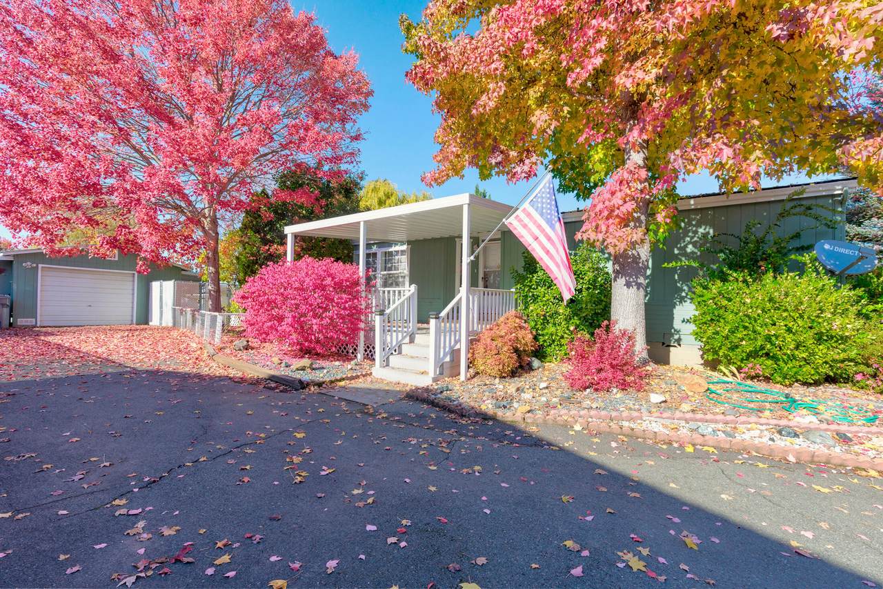 1140 Doneen Lane - Photo 1