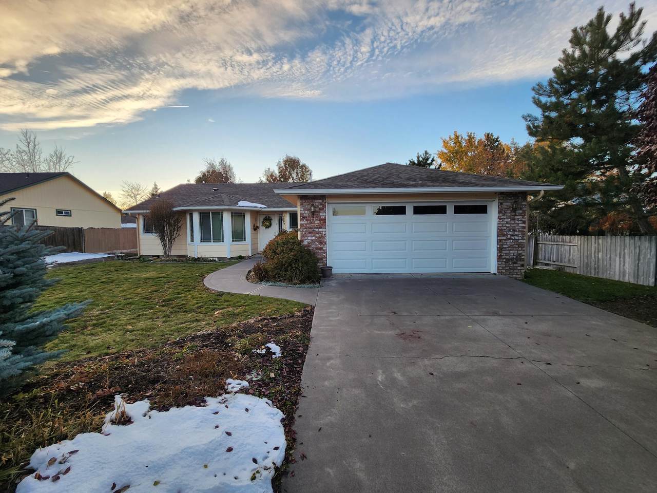 2624 Sari Drive - Photo 1