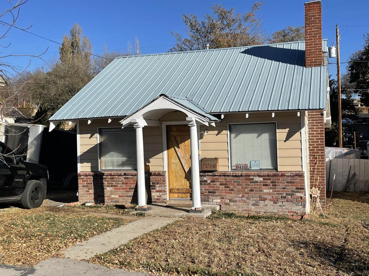 1435 Worden Avenue - Photo 1