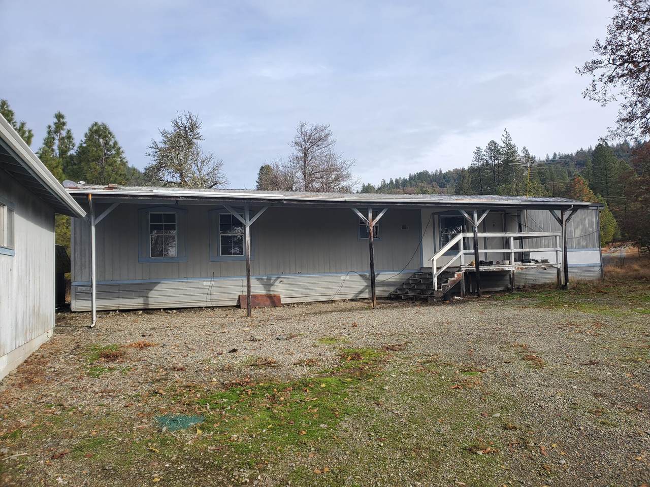 2009 Laurel Road - Photo 1