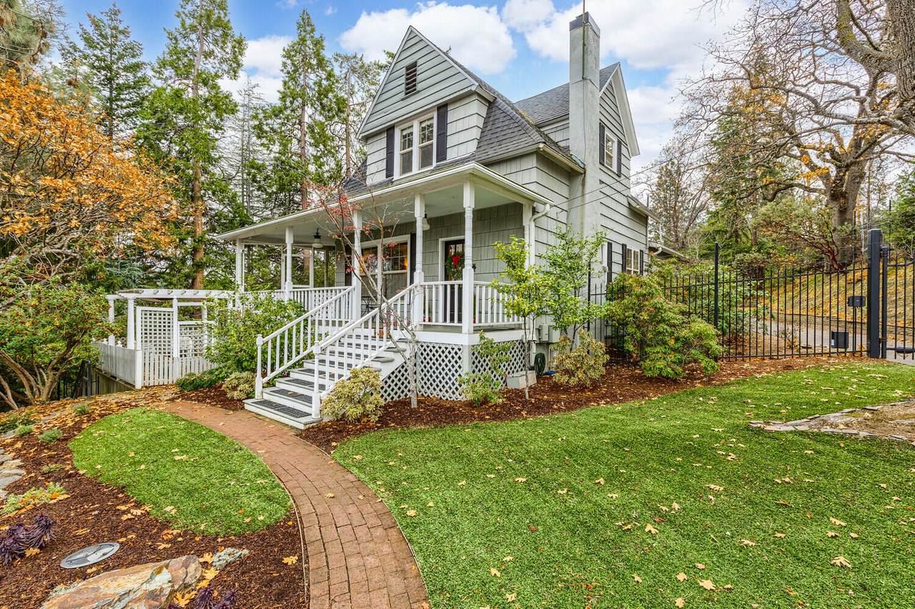 342 Vista Street - Photo 1