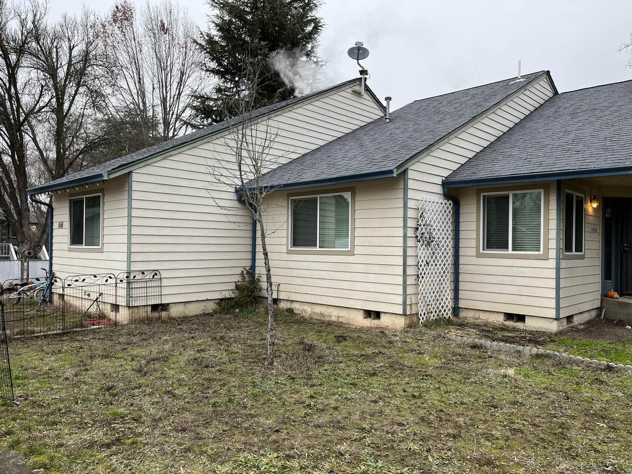 1006 Shasta Avenue - Photo 1