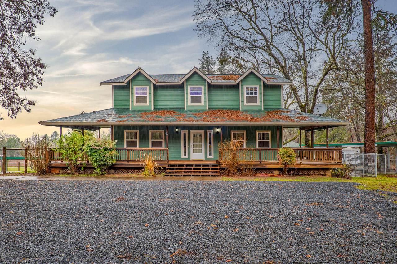 5900 Hugo Road - Photo 1