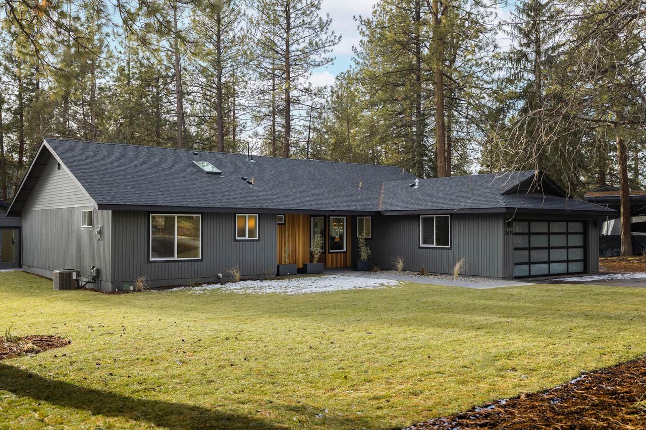 2639 Nordic Avenue - Photo 1