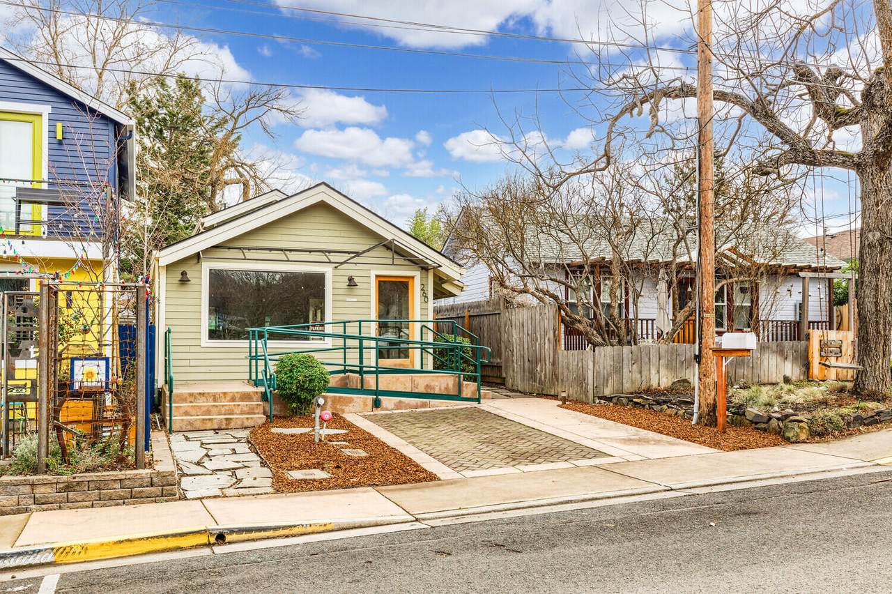 260 First Street - Photo 1