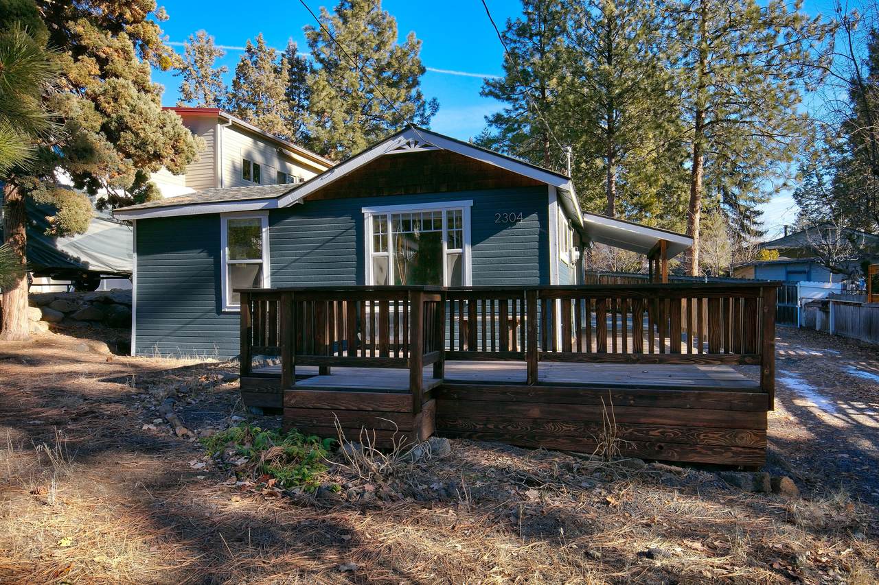 2304 Awbrey Road - Photo 1