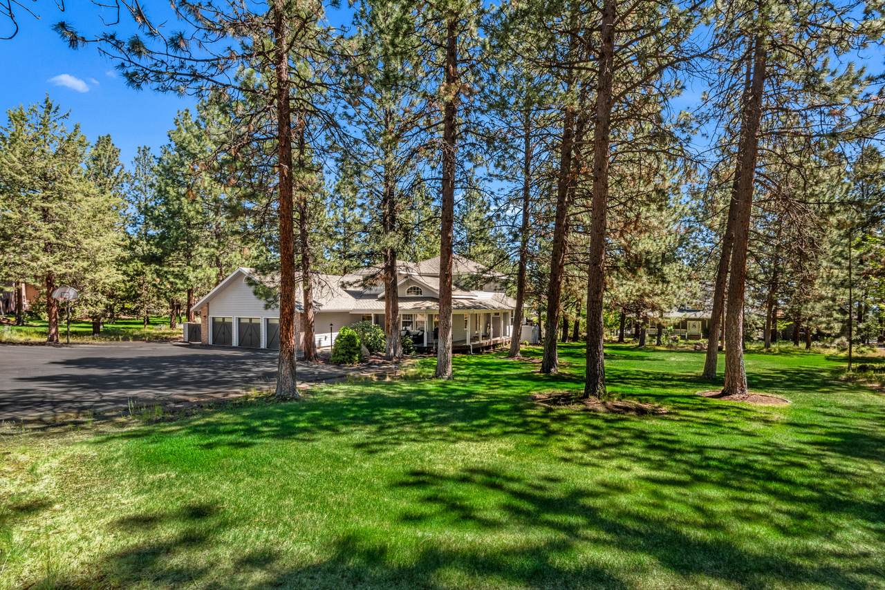 2805 NW Mccook Court, Bend, OR 97703 (MLS 220184963) Team Birtola