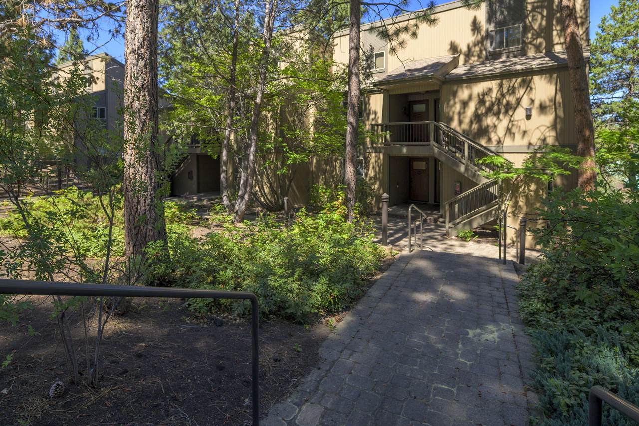 19717 Mount Bachelor Drive - Photo 1