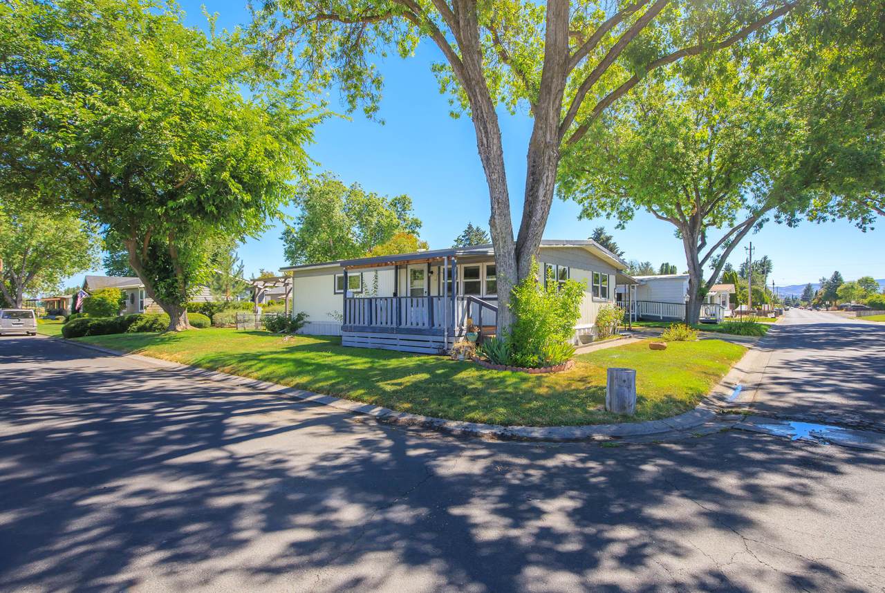 2600 Stearns Way - Photo 1