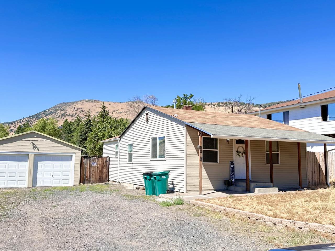 6019 Shasta Way - Photo 1