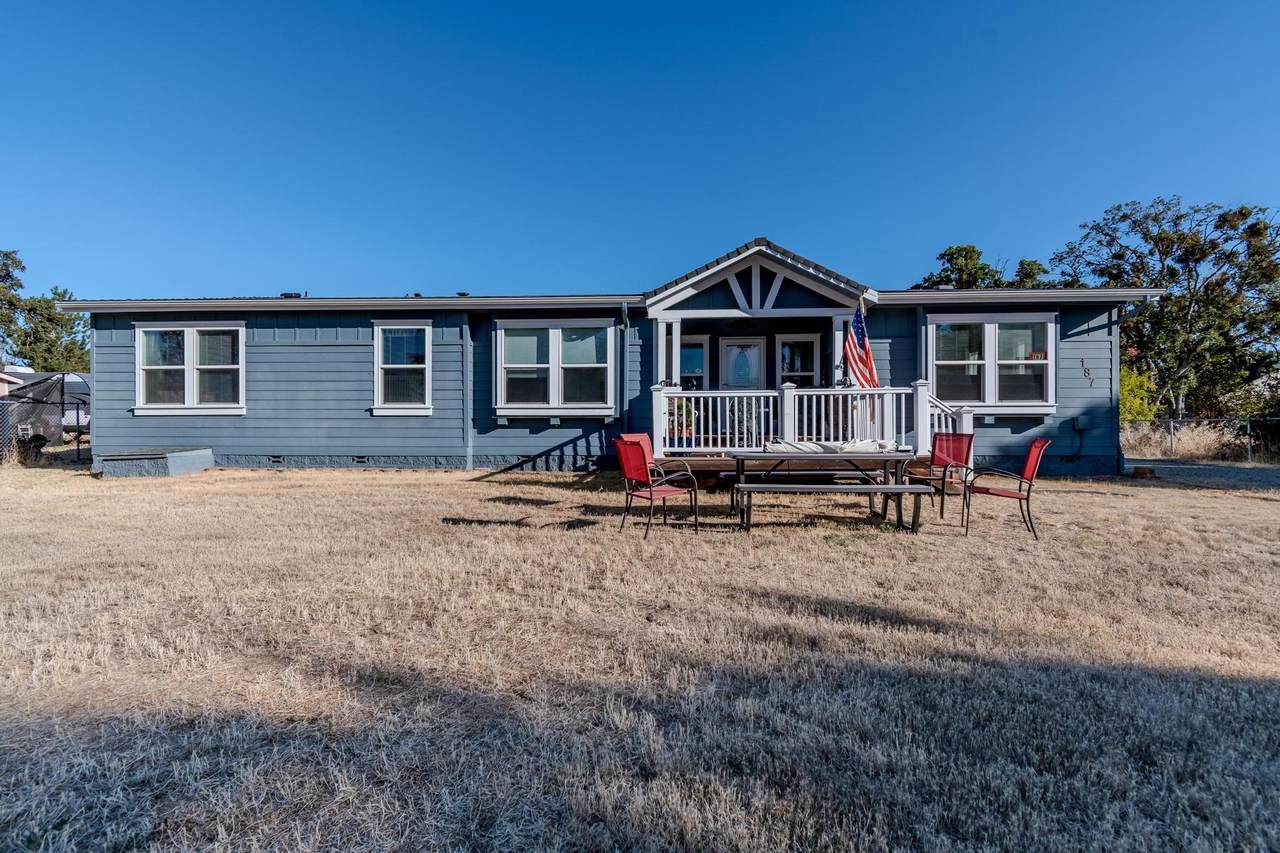 187 Gregory Road - Photo 1