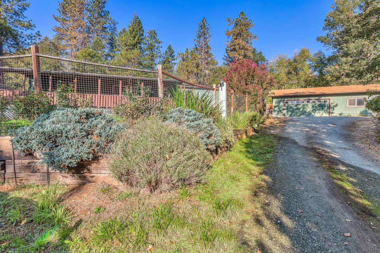 1049 Evans Creek Road - Photo 1