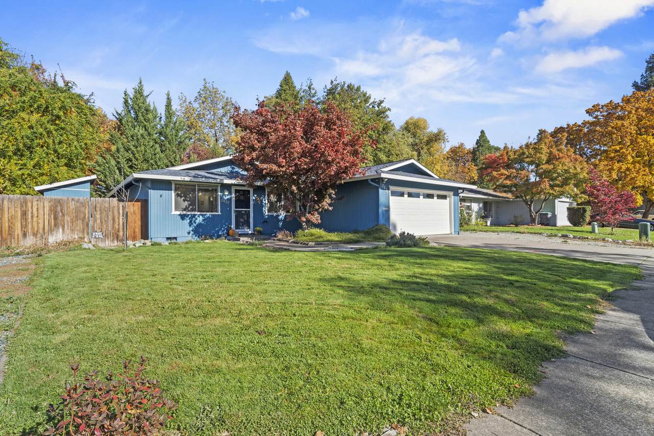 2837 La Mirada Drive - Photo 1