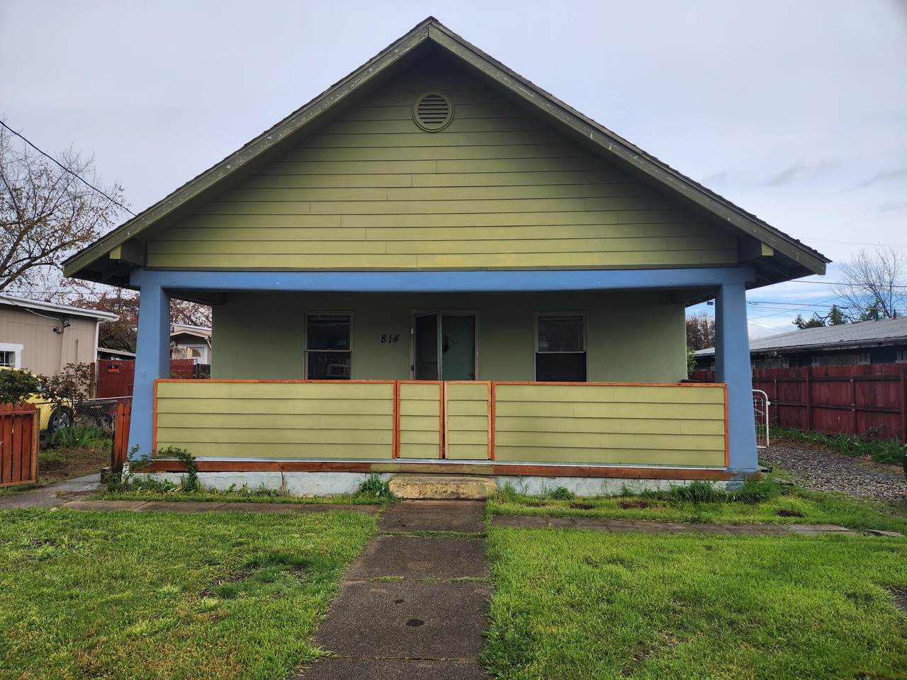 814 2nd Street - Photo 1