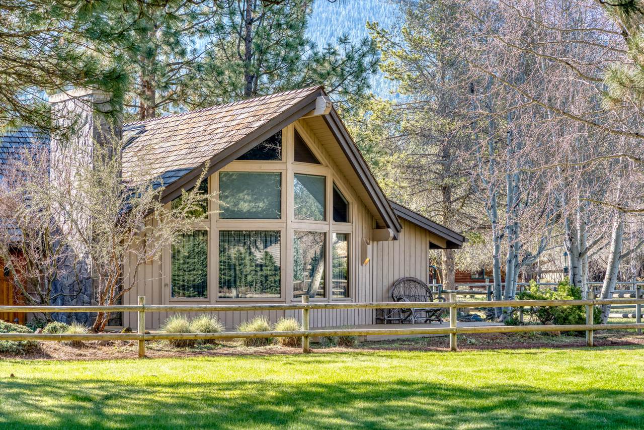 26247 Metolius Meadows Drive - Photo 1