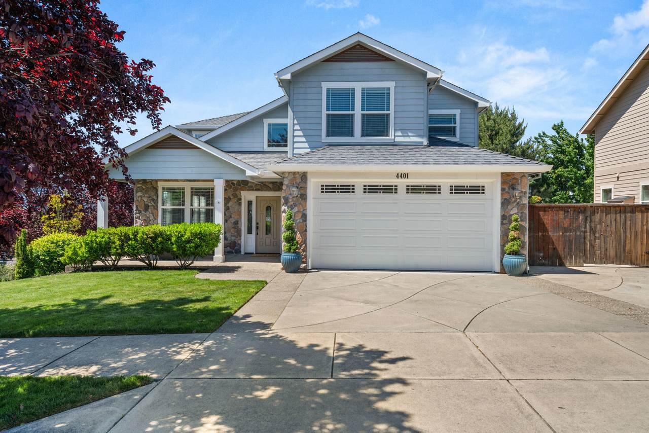 4401 Park Ridge Drive - Photo 1