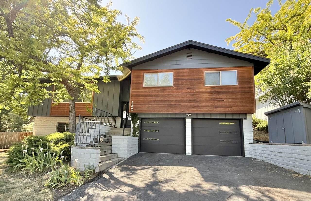 132 Mountain View Boulevard - Photo 1