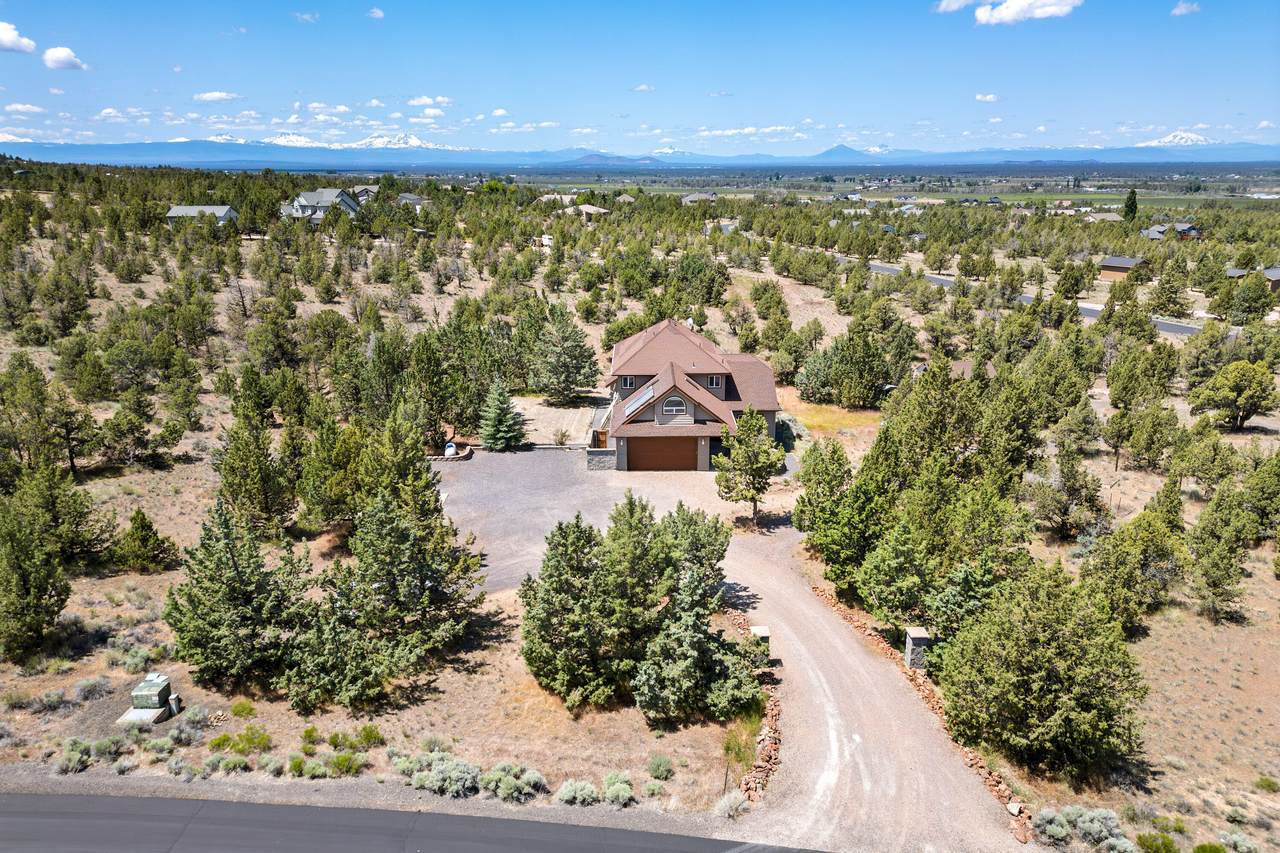 10300 Nicole Drive - Photo 1