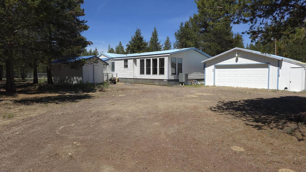 16523 Sprague Loop - Photo 1