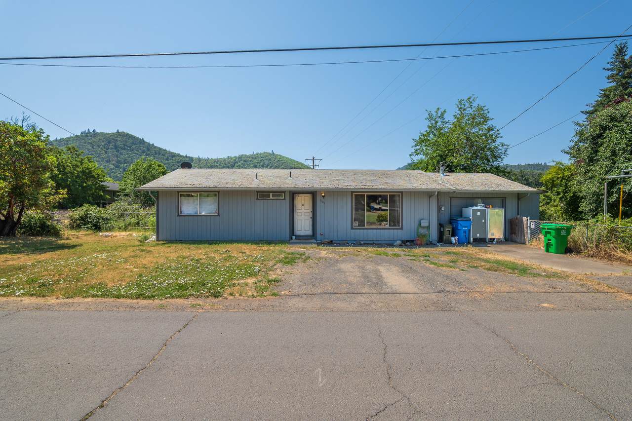 1382 4th Avenue - Photo 1