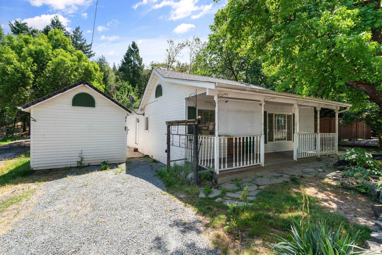 945 Third Street - Photo 1