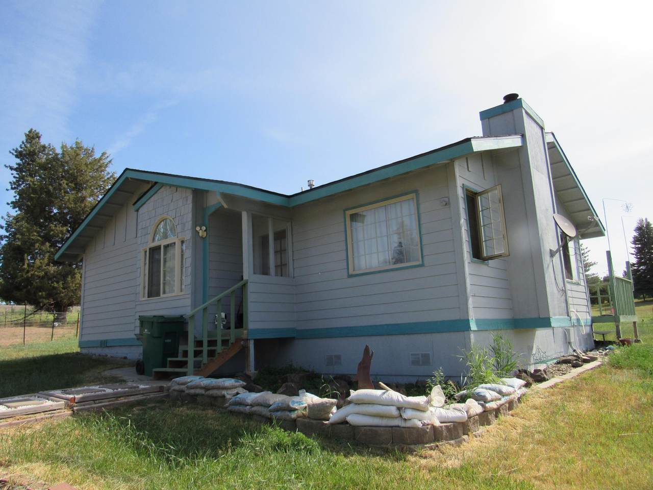 33889 Lalo Court - Photo 1