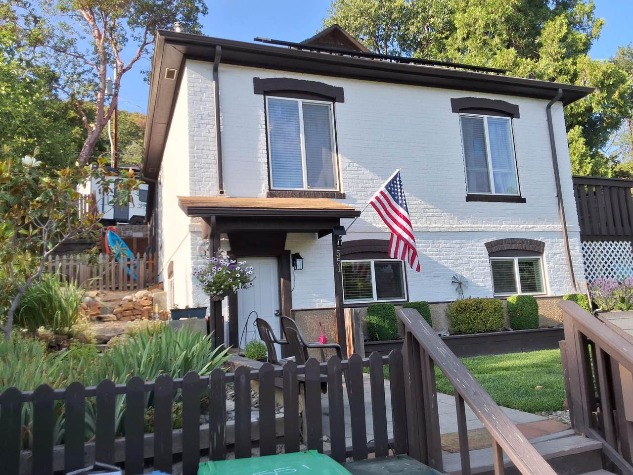 551 6th Avenue - Photo 1