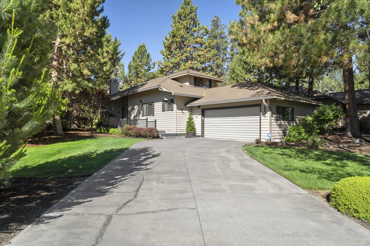 2805 Golf Course Drive - Photo 1