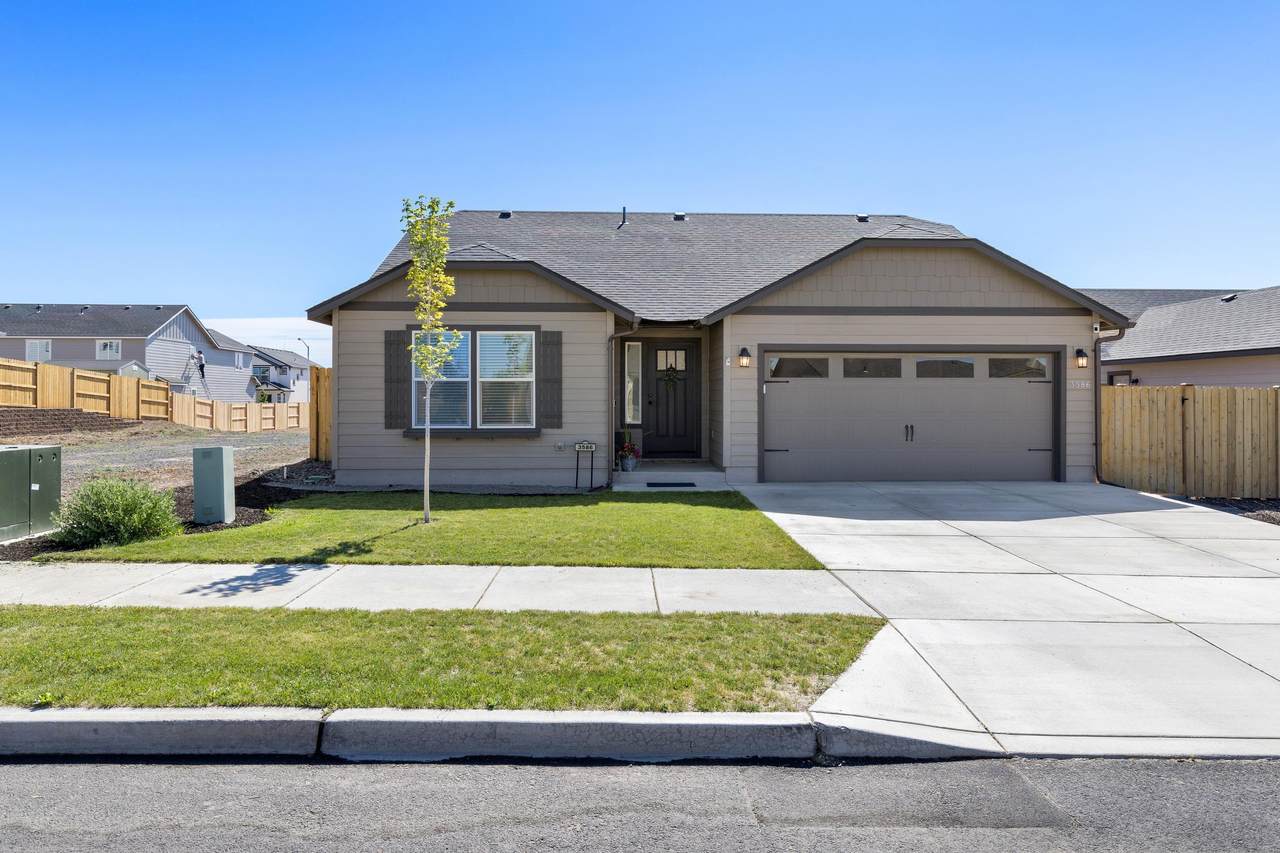 3586 9th Street - Photo 1