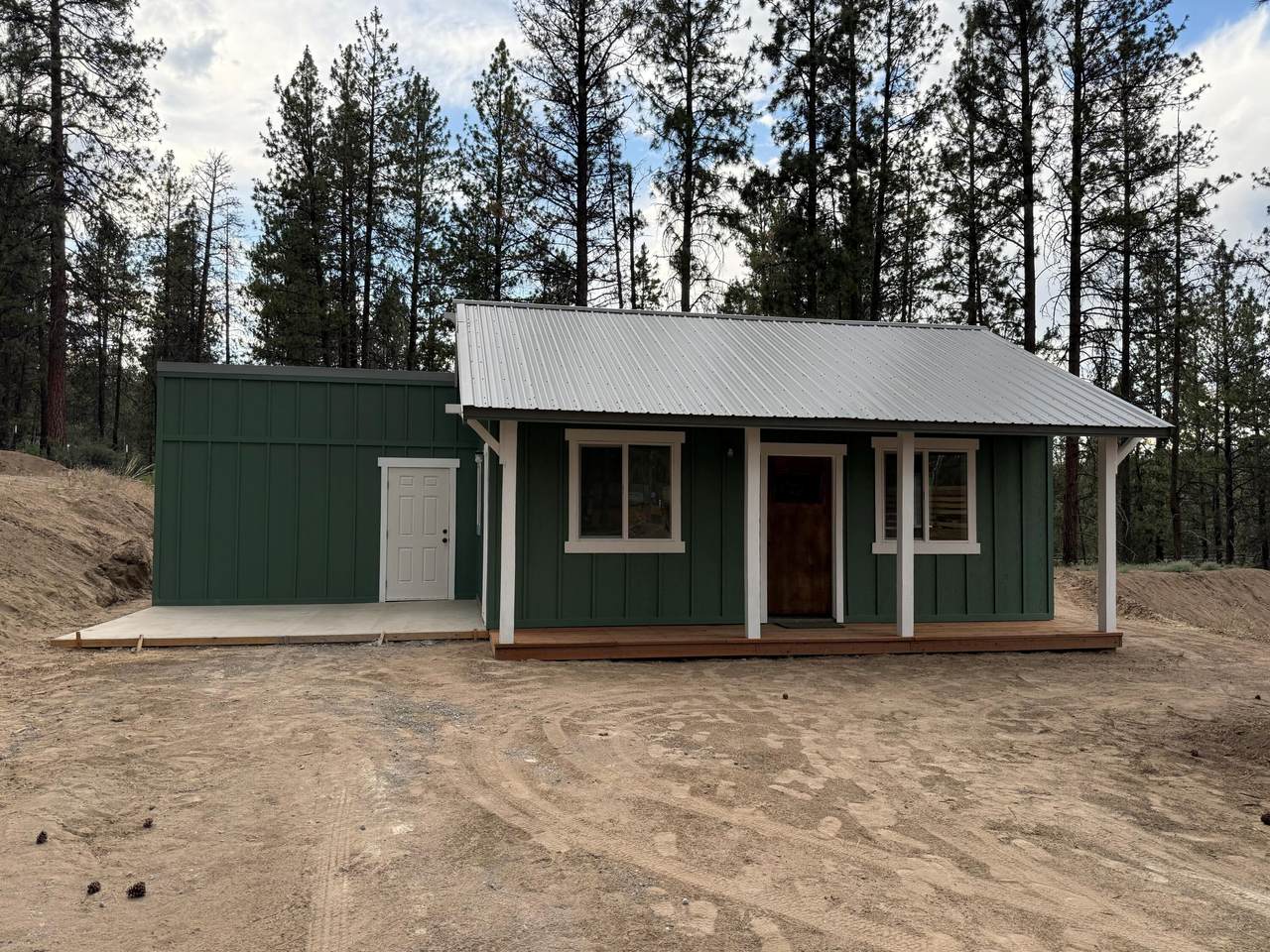 7238 Teal Drive - Photo 1