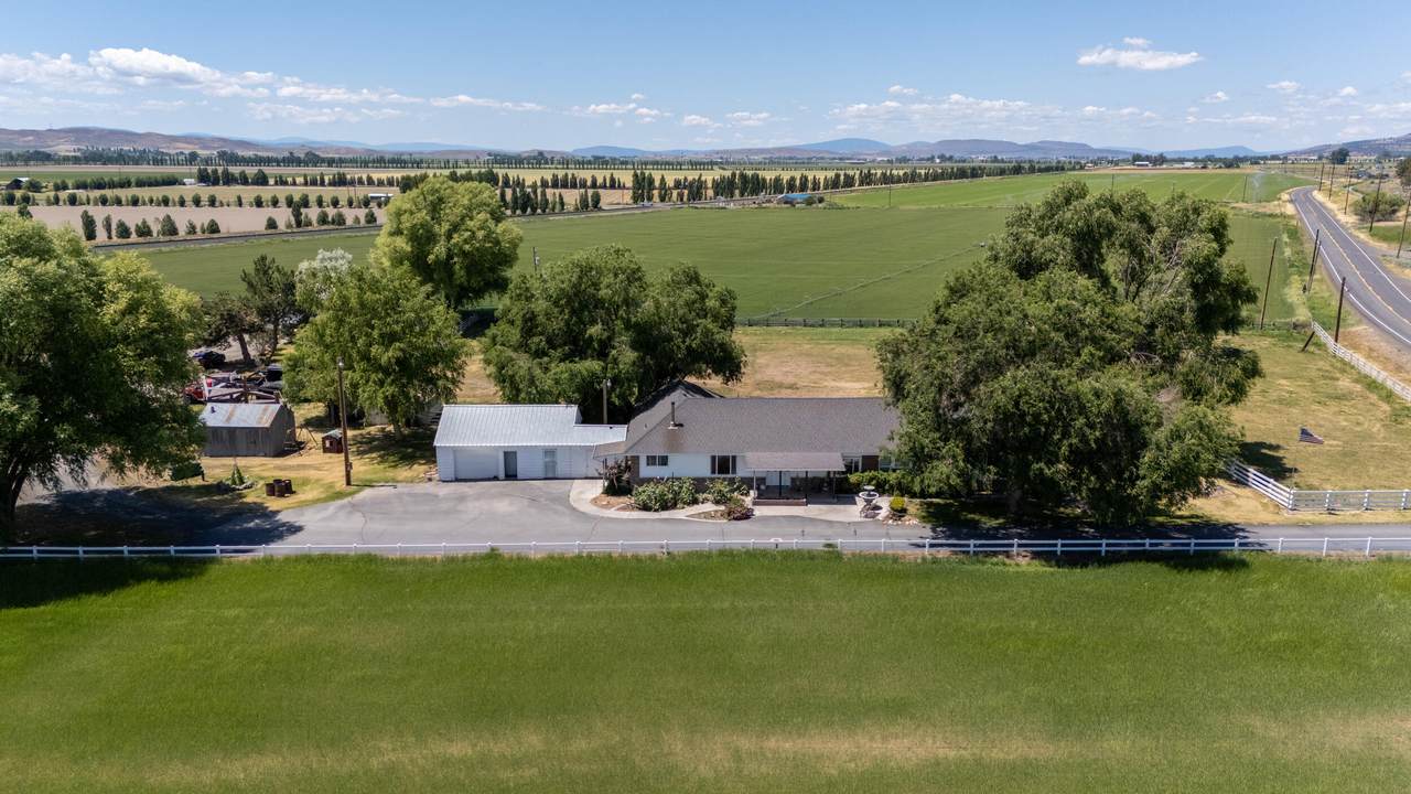 22990 Hwy 50 - Photo 1