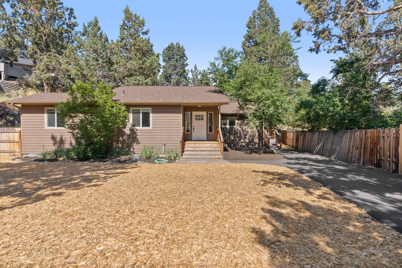 20029 Beaver Lane - Photo 1