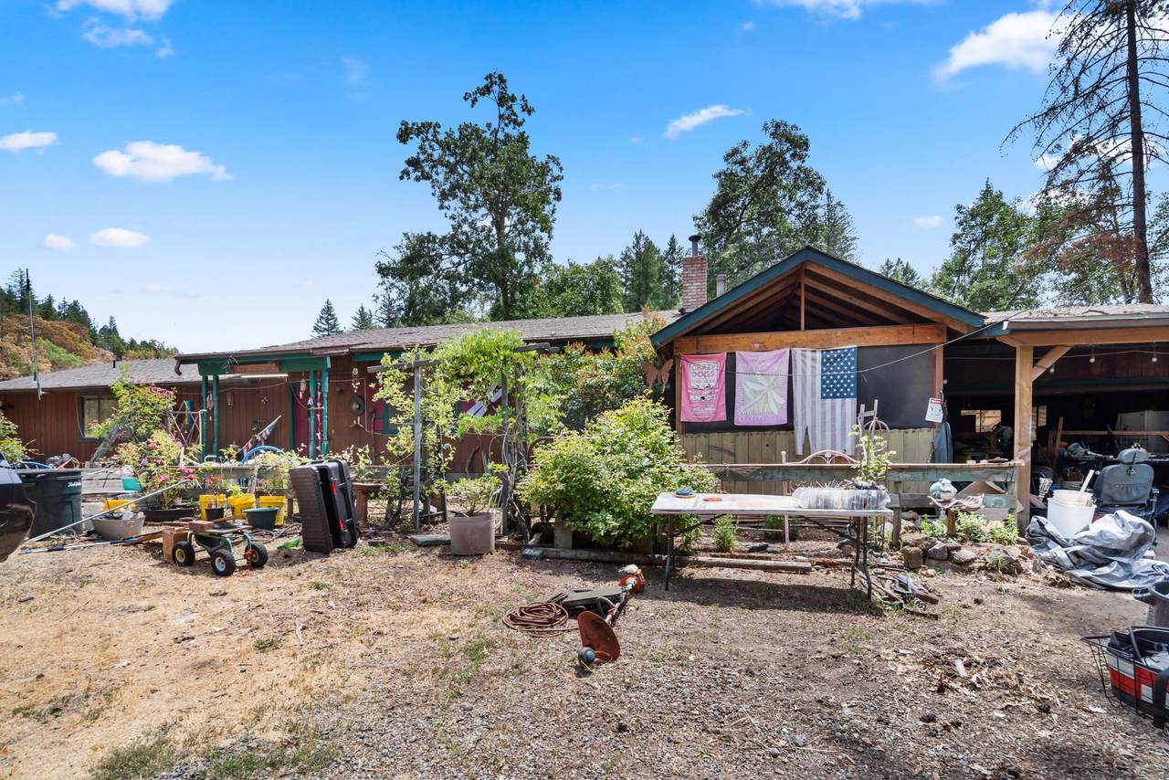 160 Holton Creek Road - Photo 1