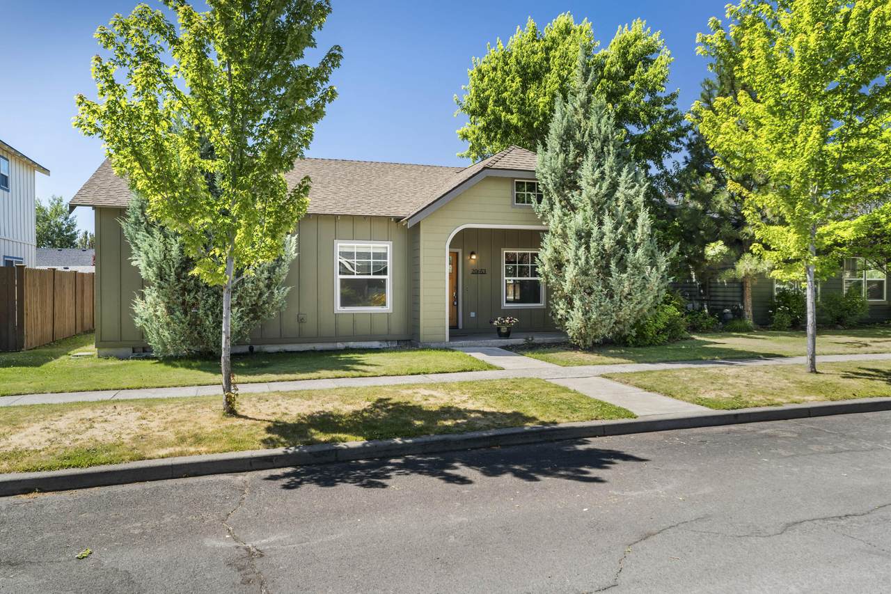 20653 Songbird Lane - Photo 1