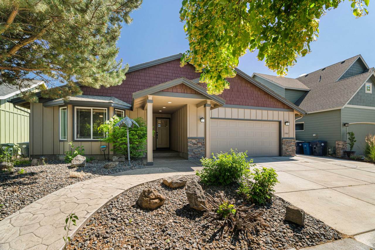 2907 Marea Drive - Photo 1