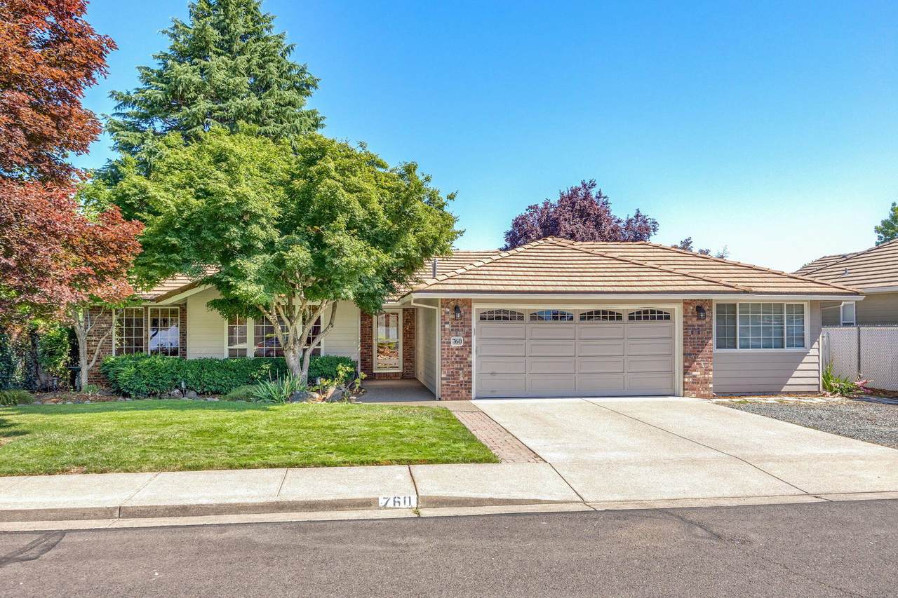 760 Annalee Drive - Photo 1