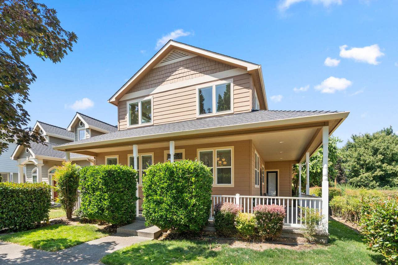 626 Griffin Oaks Drive - Photo 1