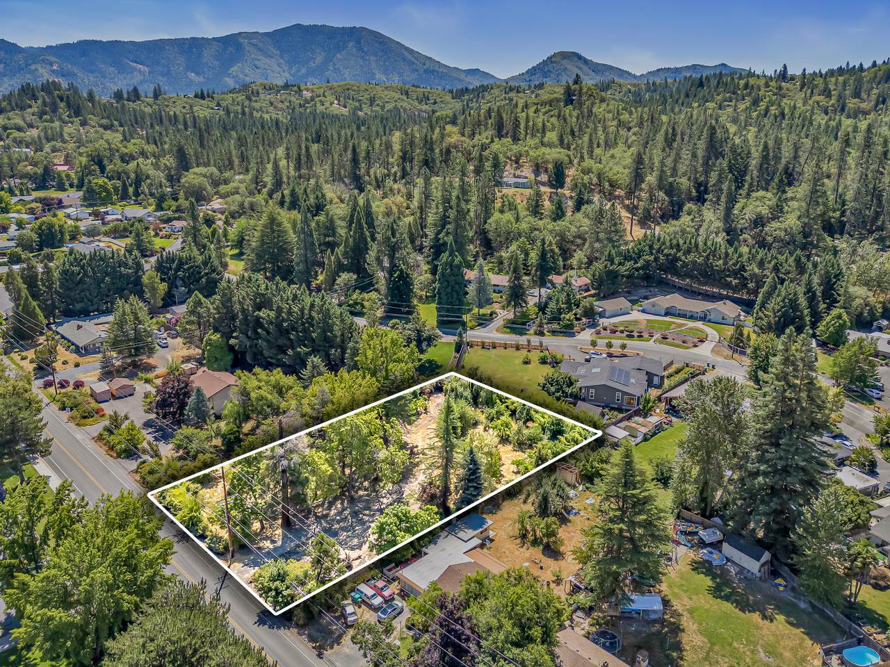 681 Harbeck Road - Photo 1