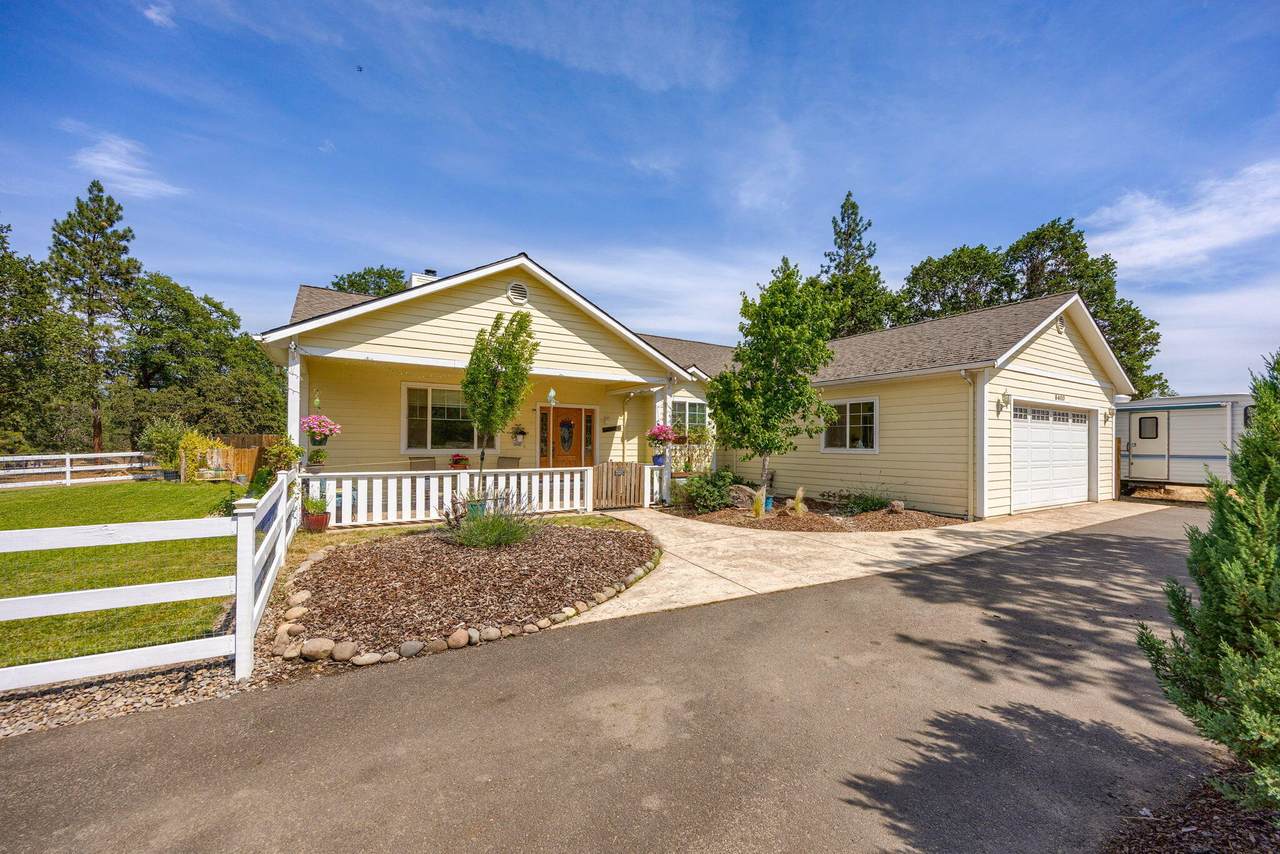 6400 Rogue River Drive - Photo 1