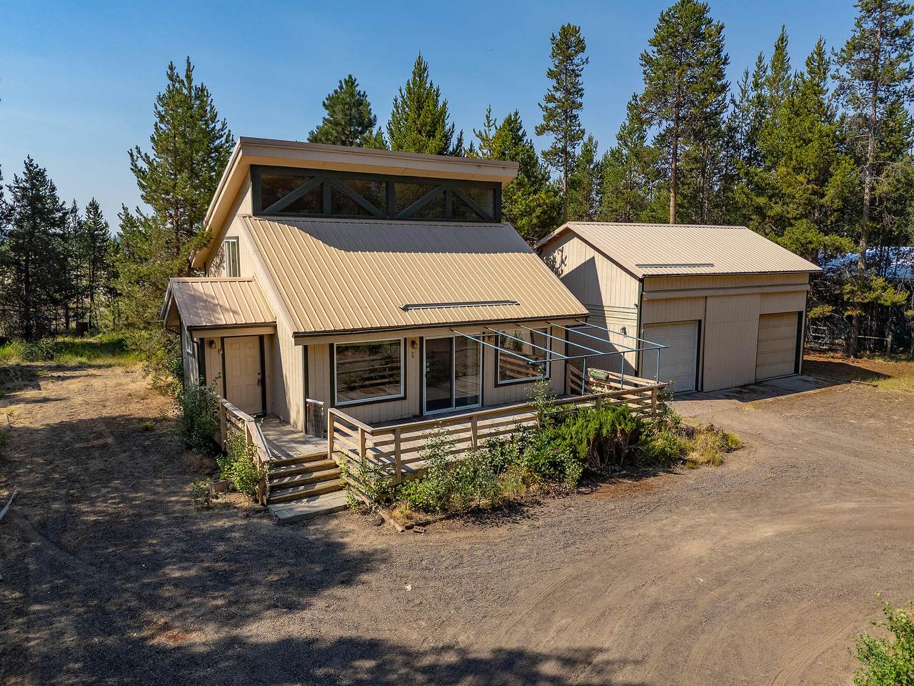 16045 Davis Avenue - Photo 1