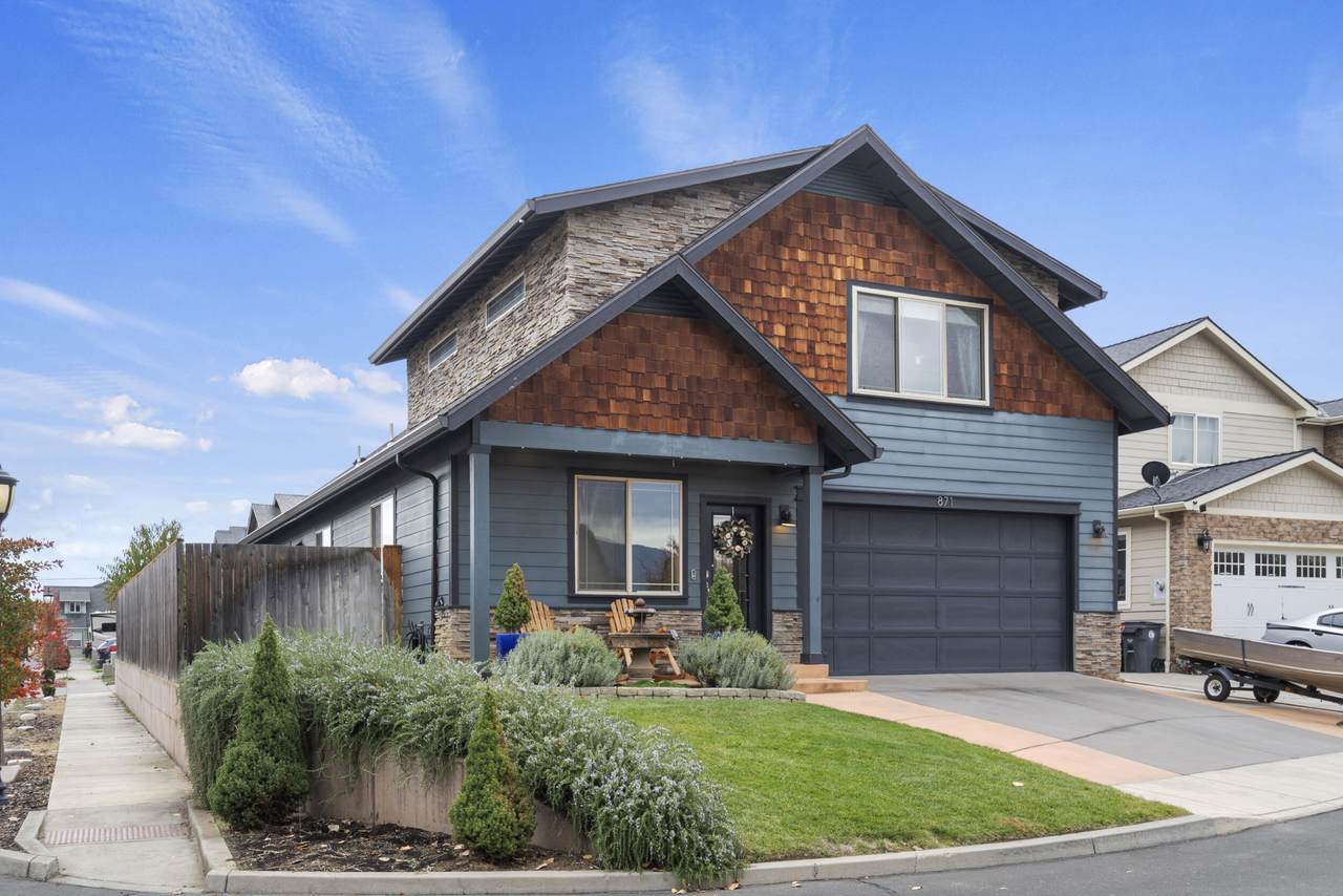 871 Holley Way - Photo 1