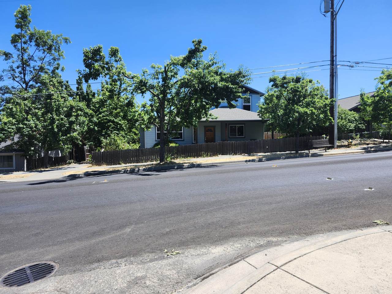 996 Spring Way - Photo 1